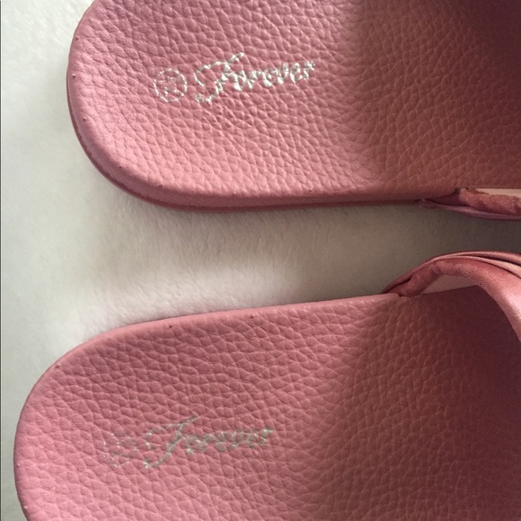 Bow Slides - Picture 3 of 8